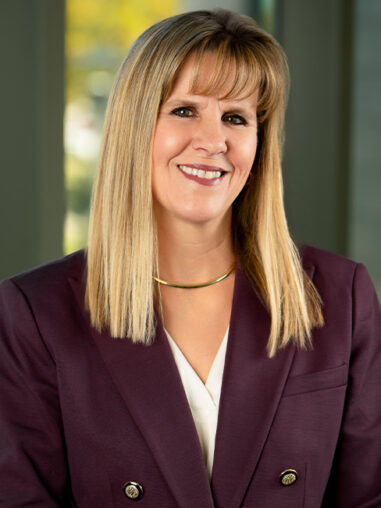 Headshot of Jeanette Frey